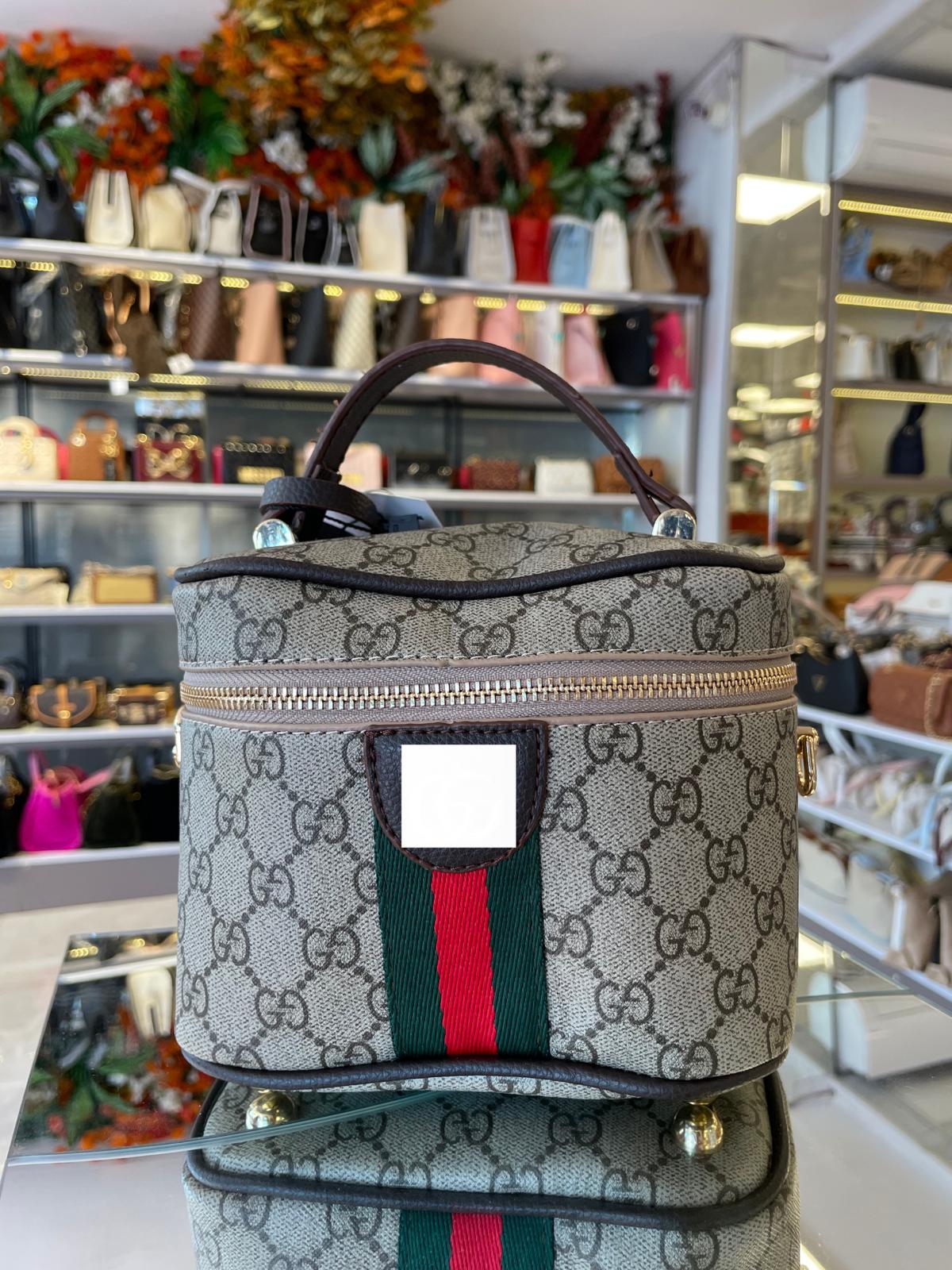 Şerit Detaylı Marka Çanta