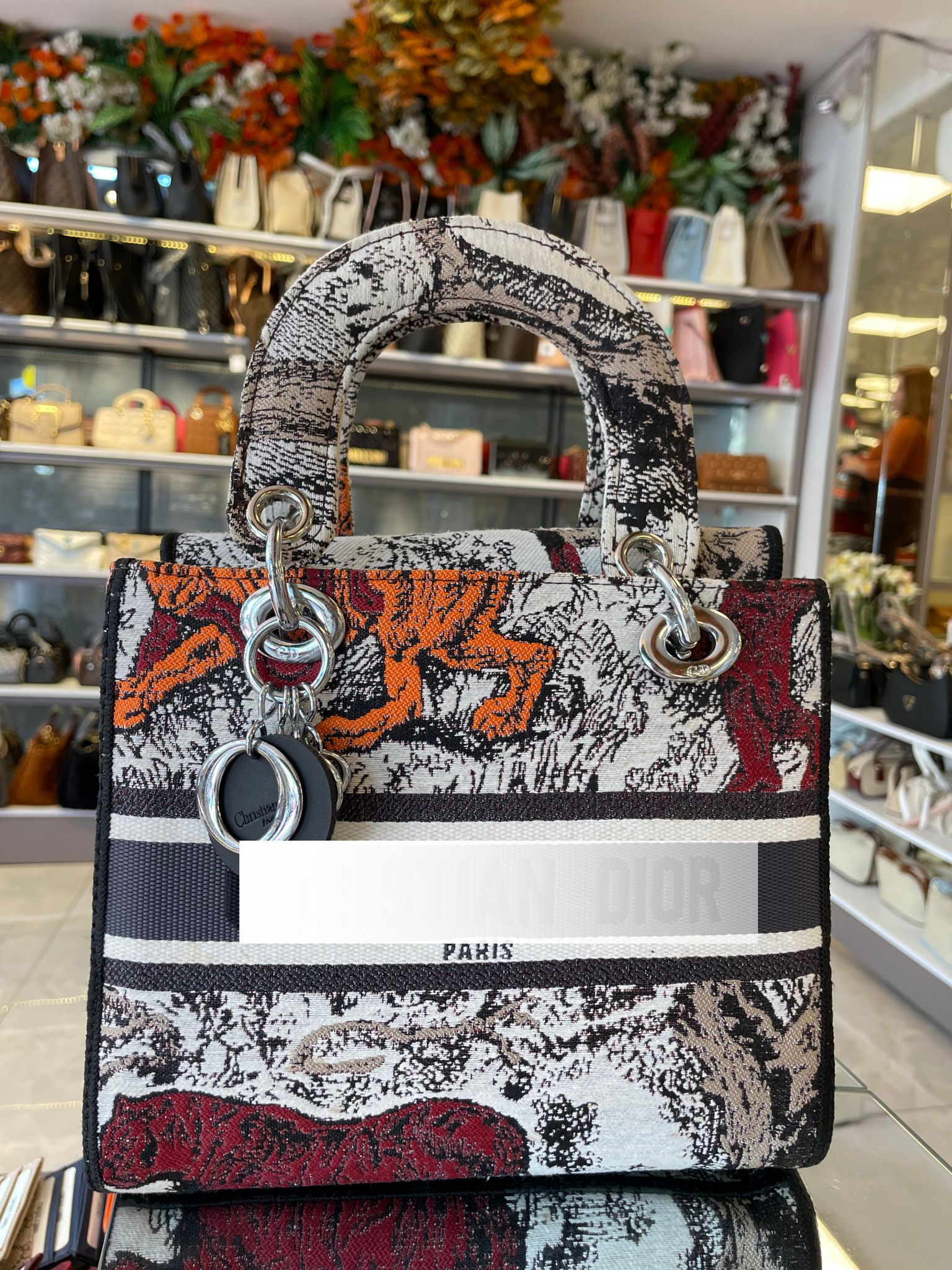 Desenli Marka Çanta